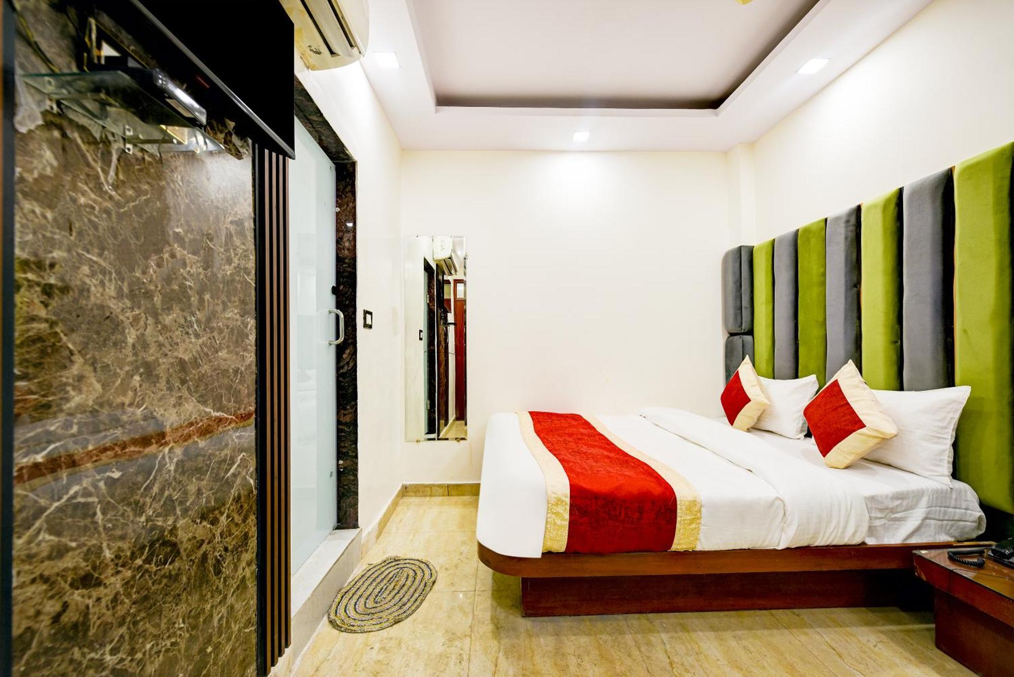 Hotel The Prem Nueva Delhi Exterior foto